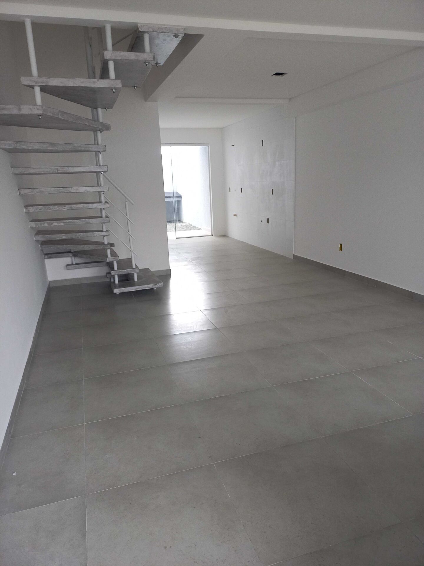 Sobrado à venda com 3 quartos, 101m² - Foto 4