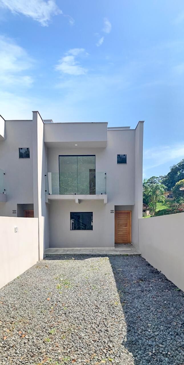 Sobrado à venda com 3 quartos, 84m² - Foto 2