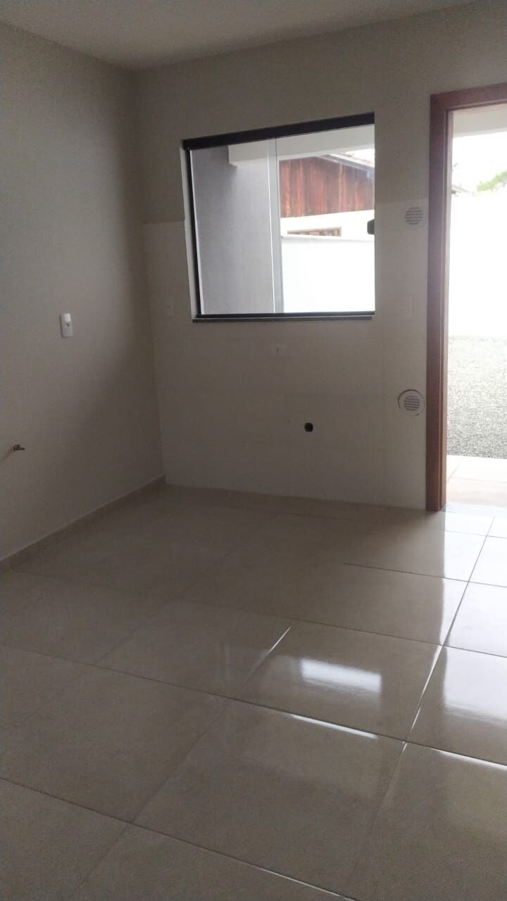Sobrado à venda com 2 quartos, 64m² - Foto 4