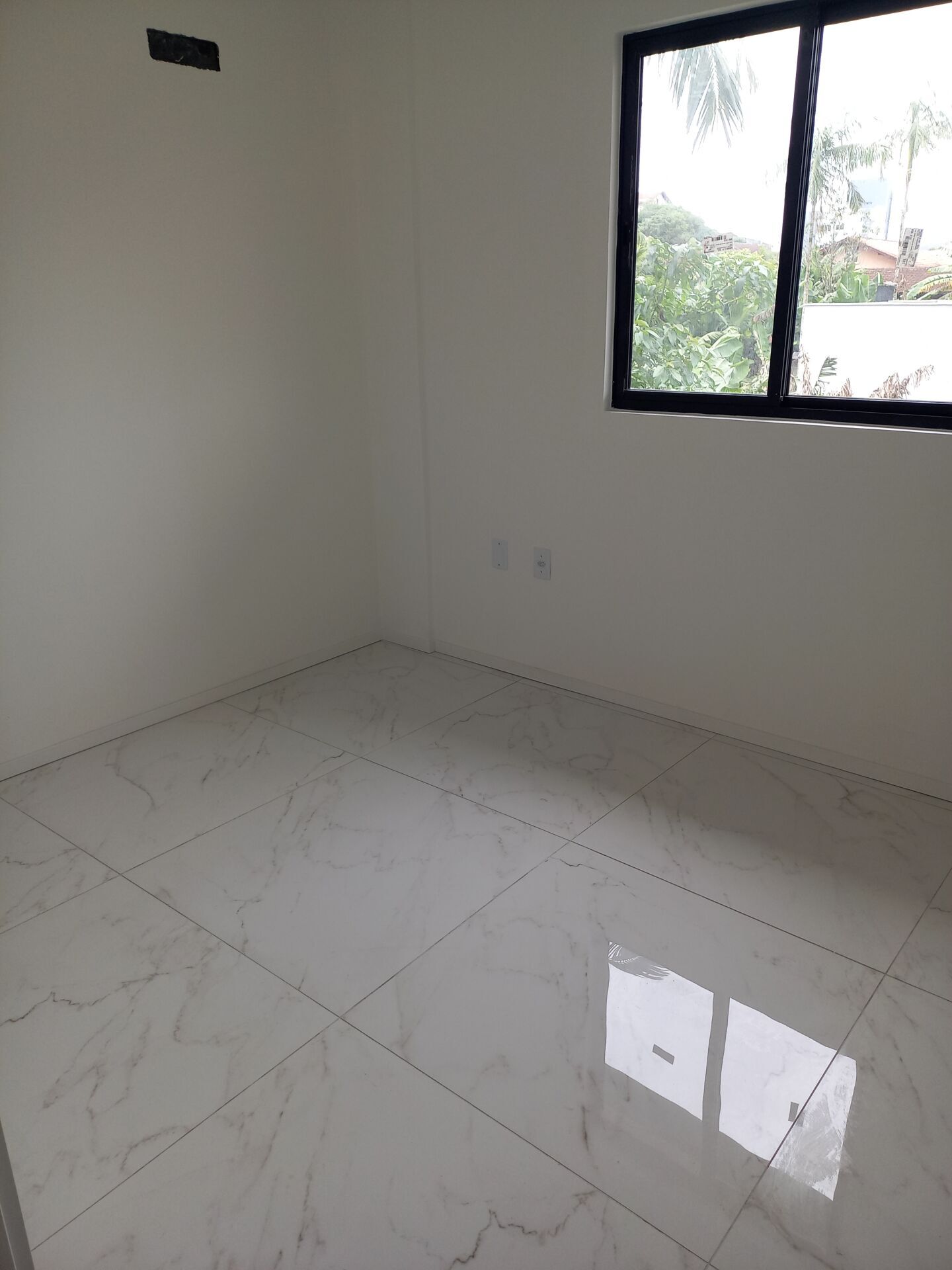 Apartamento à venda com 2 quartos, 61m² - Foto 9