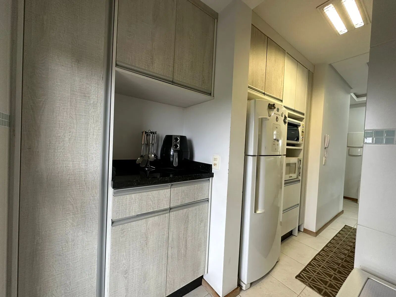 Apartamento à venda com 3 quartos, 92m² - Foto 8