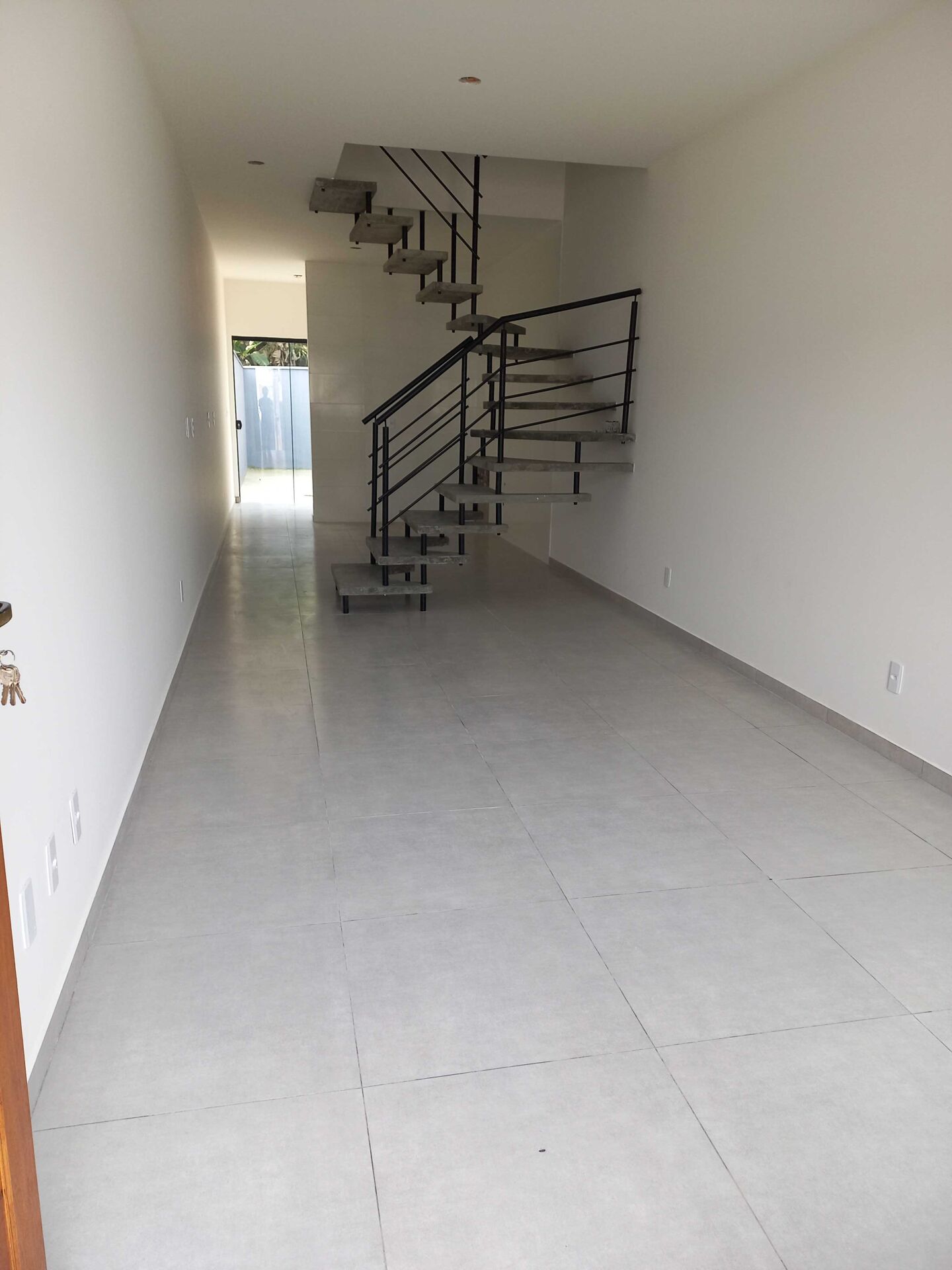 Sobrado à venda com 2 quartos, 75m² - Foto 3