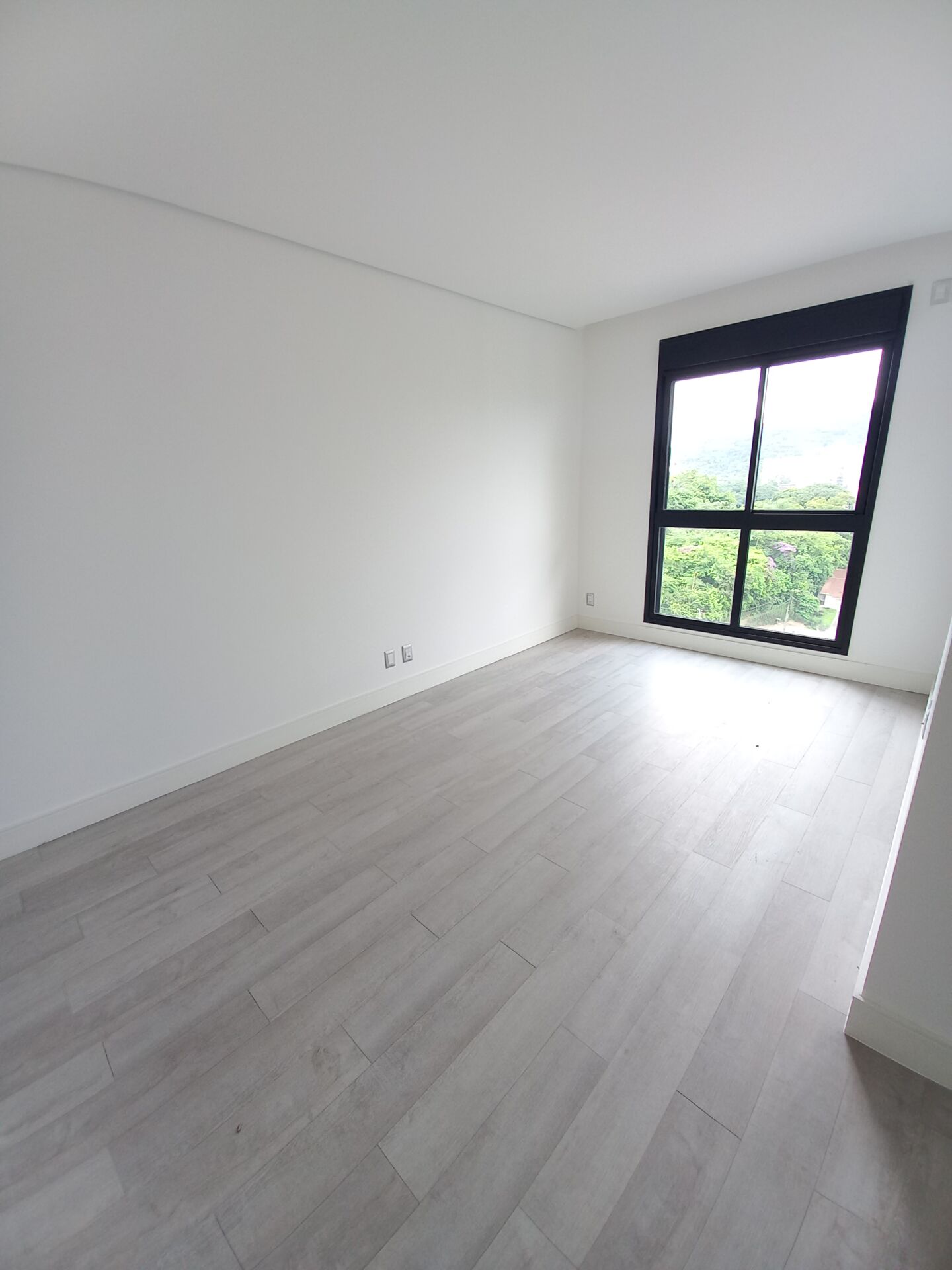 Apartamento à venda com 2 quartos, 80m² - Foto 13