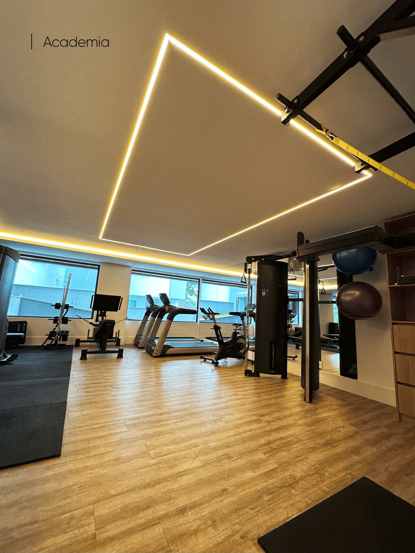Apartamento à venda com 3 quartos, 126m² - Foto 3