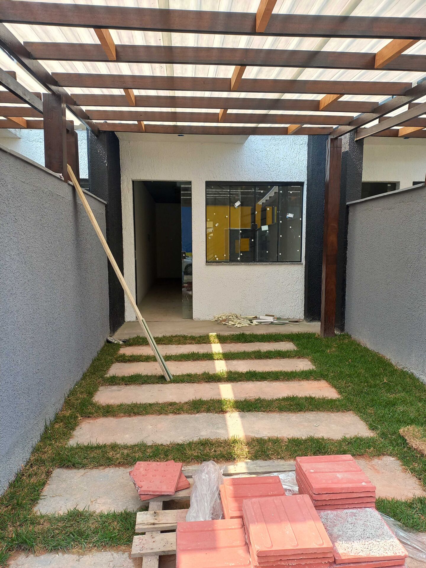 Sobrado à venda com 2 quartos, 67m² - Foto 2