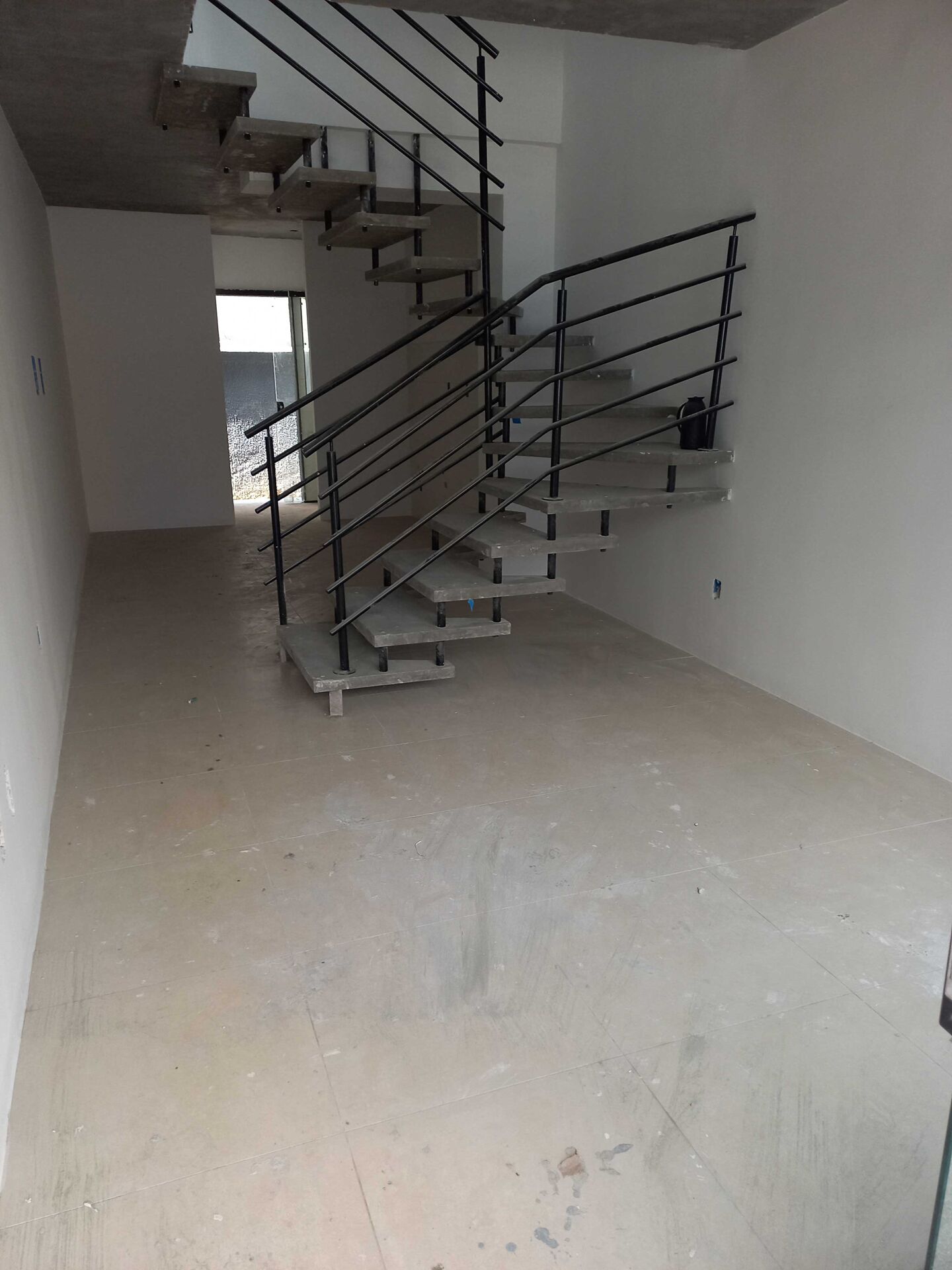 Sobrado à venda com 2 quartos, 67m² - Foto 3