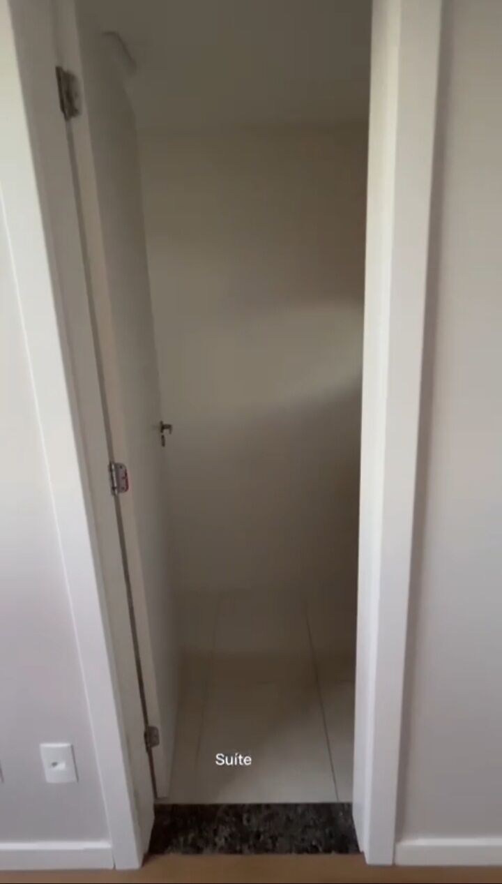 Apartamento à venda com 2 quartos, 60m² - Foto 14