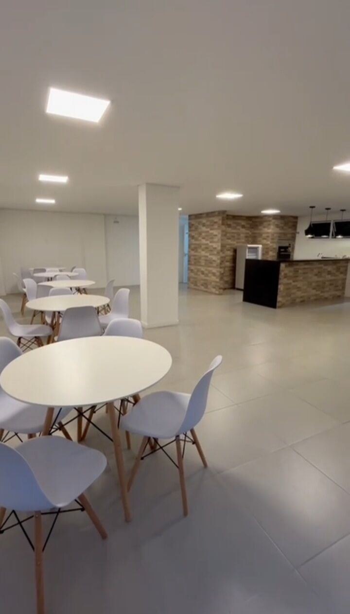 Apartamento à venda com 2 quartos, 60m² - Foto 3