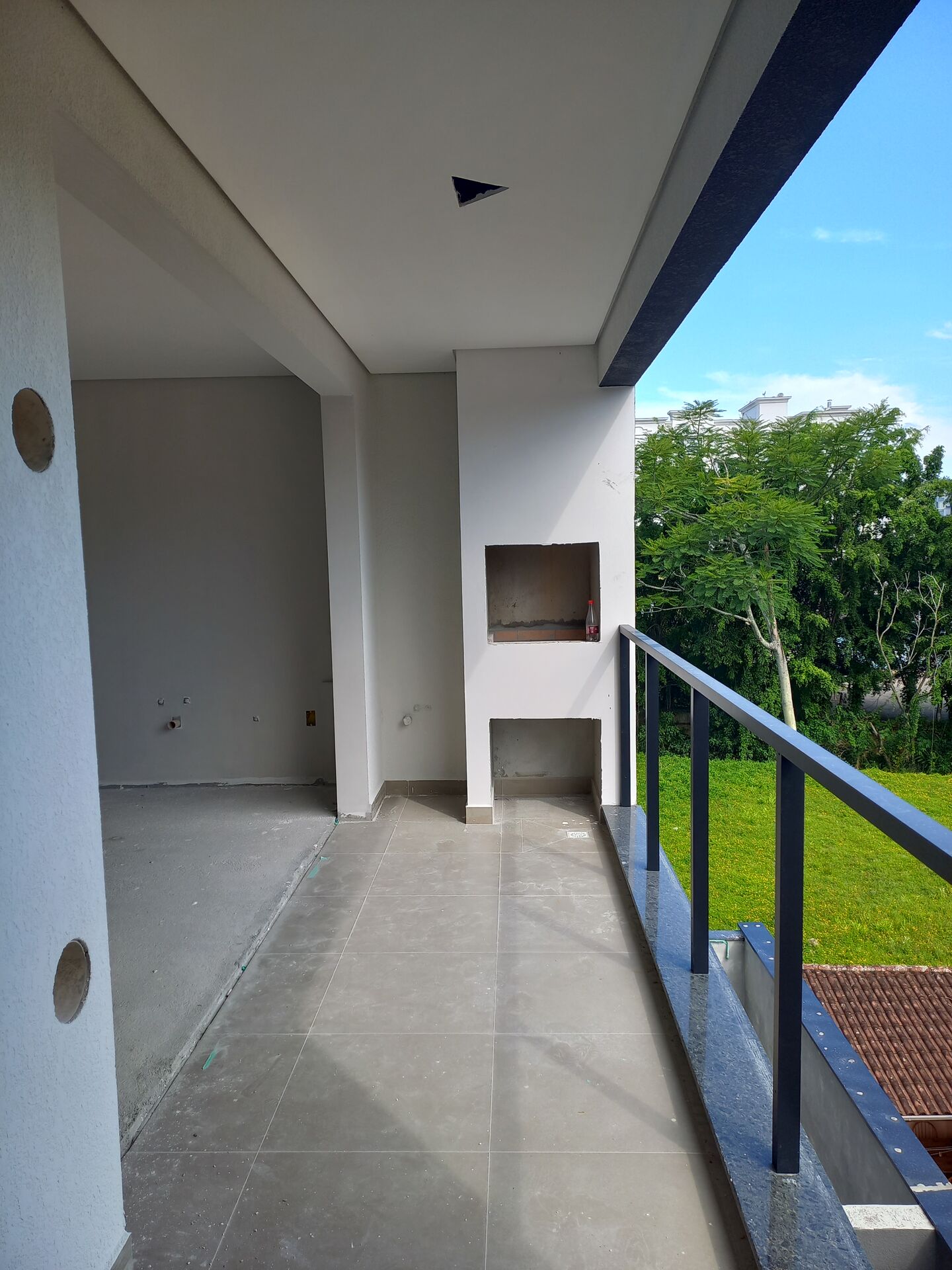 Apartamento à venda com 3 quartos, 99m² - Foto 5