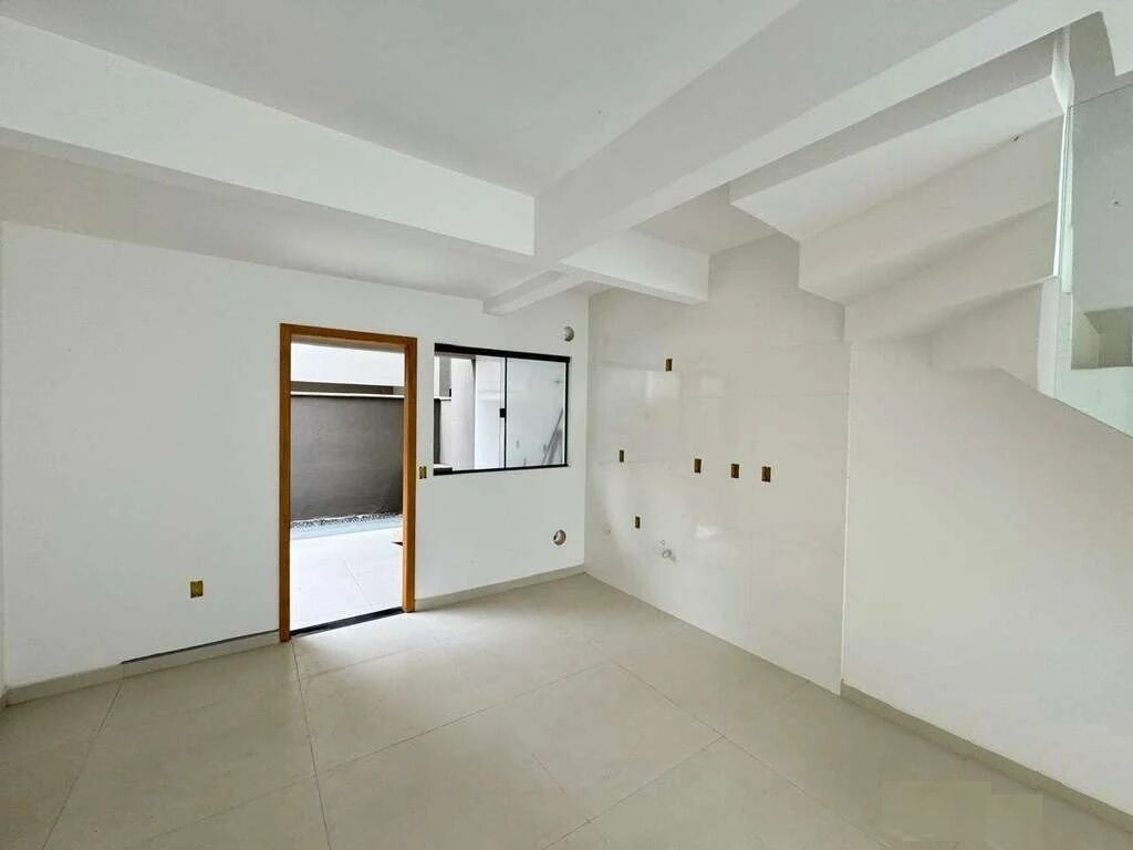 Sobrado à venda com 3 quartos, 90m² - Foto 3