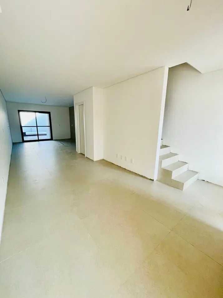 Sobrado à venda com 3 quartos, 112m² - Foto 2