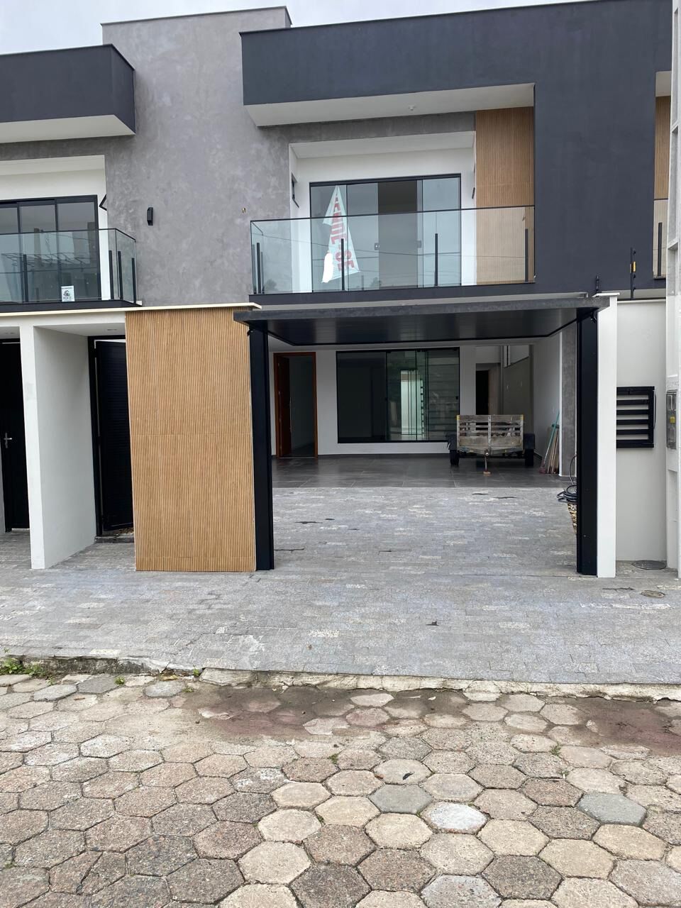 Sobrado à venda com 3 quartos, 217m² - Foto 2