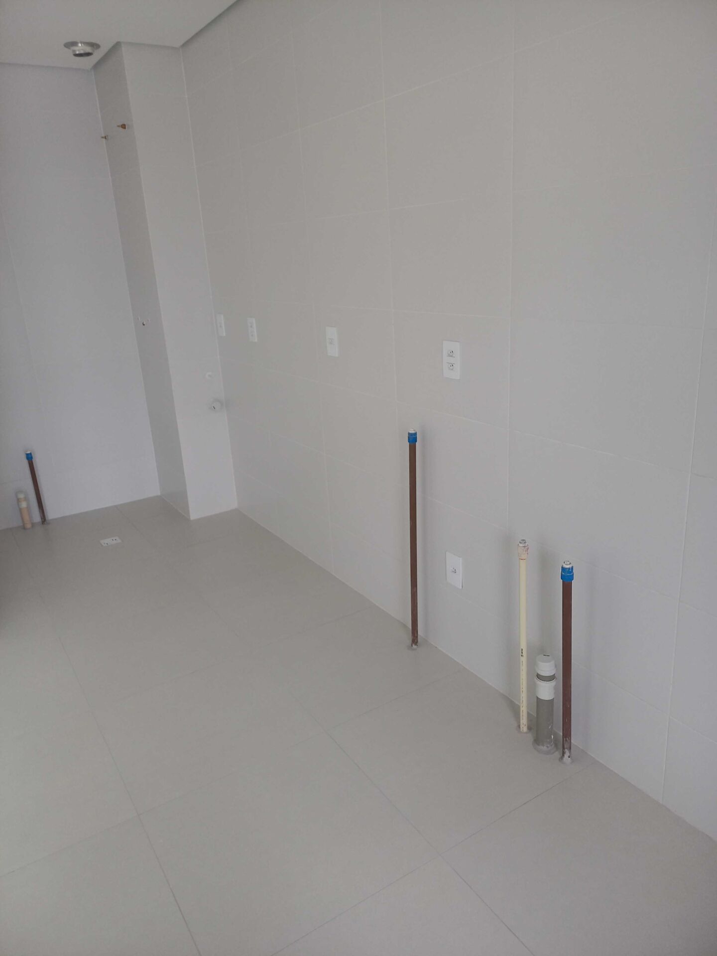 Apartamento à venda com 2 quartos, 75m² - Foto 10