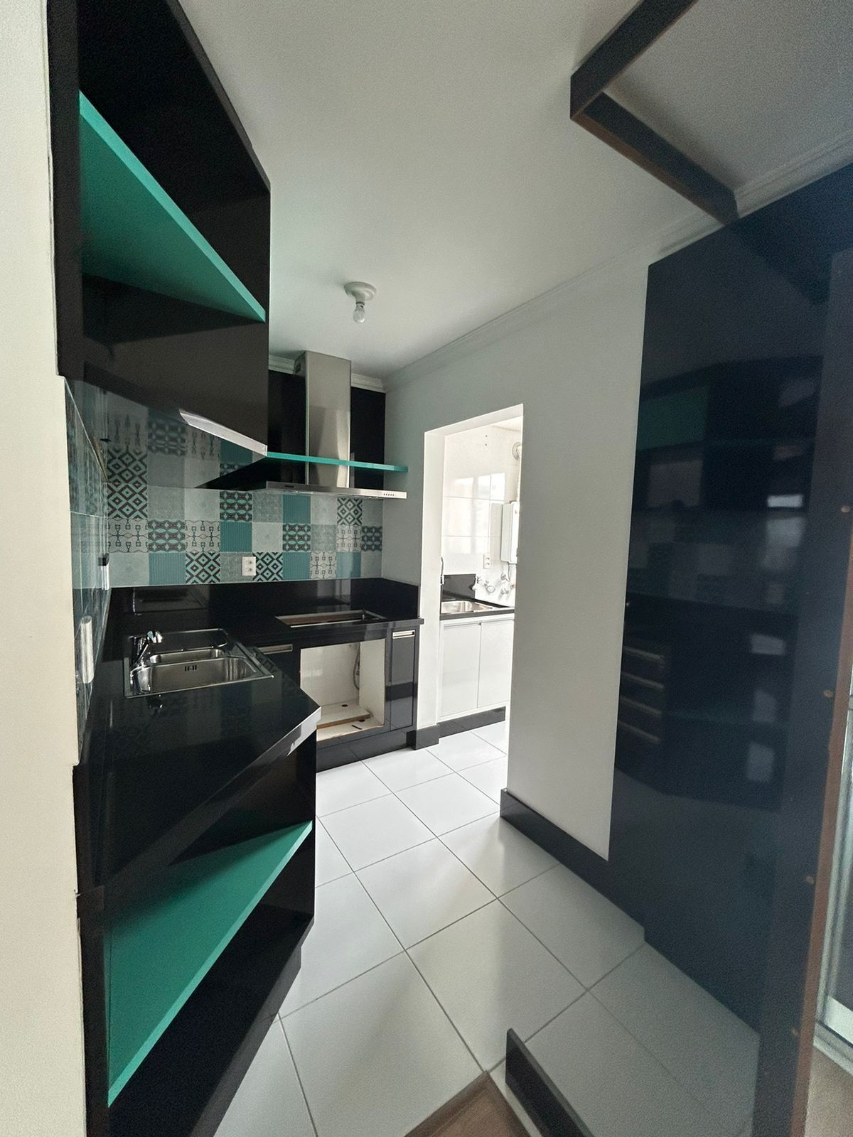 Apartamento à venda com 2 quartos, 66m² - Foto 10