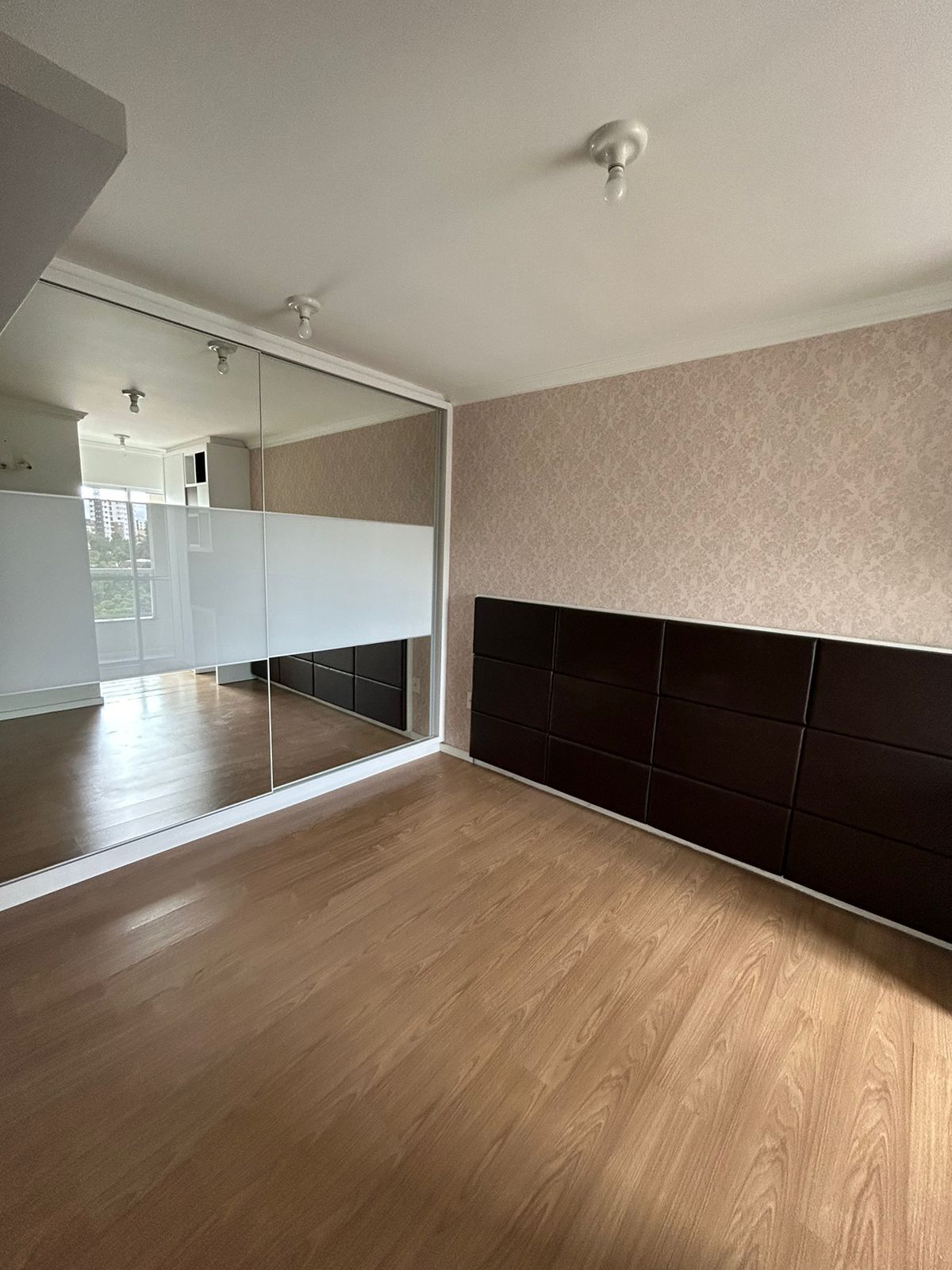 Apartamento à venda com 2 quartos, 66m² - Foto 15