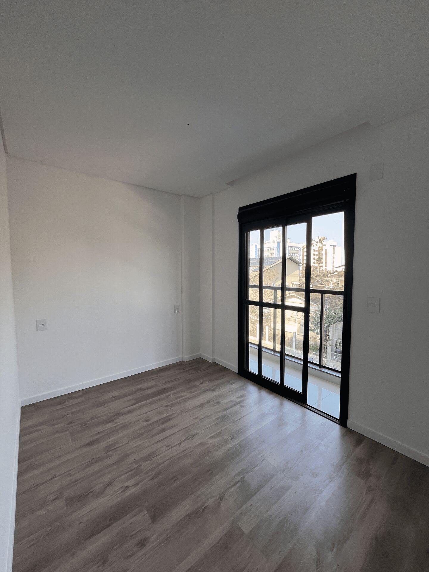 Apartamento à venda com 2 quartos, 70m² - Foto 14