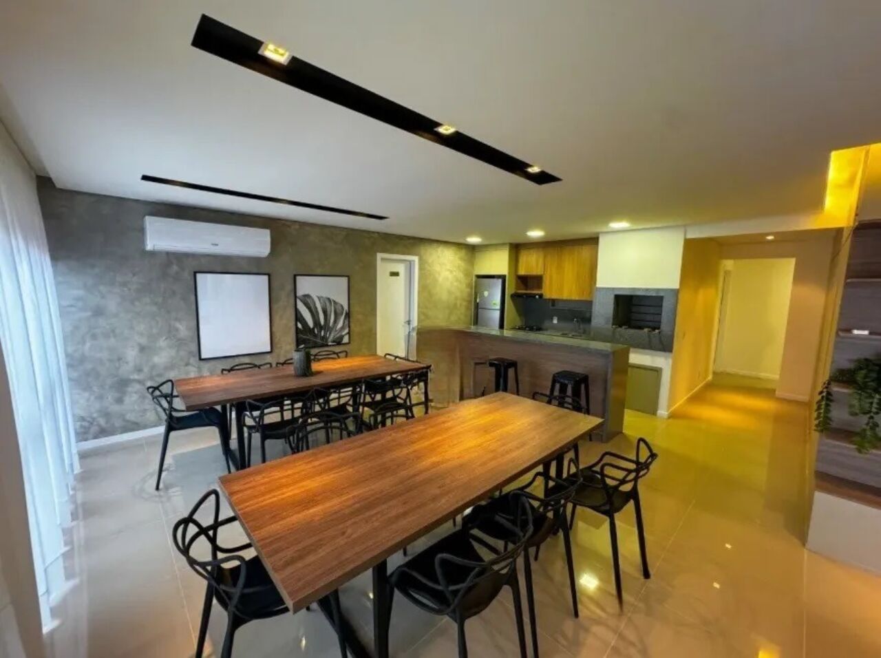 Apartamento à venda com 3 quartos, 75m² - Foto 4