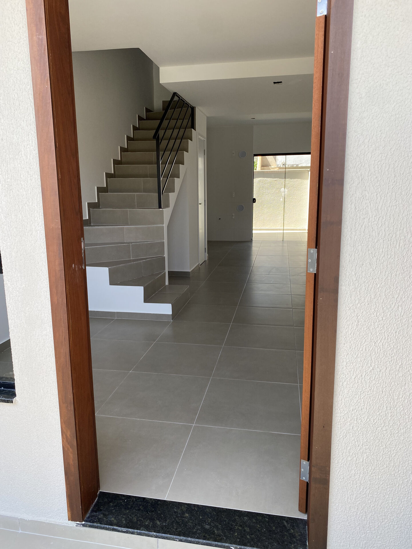 Sobrado à venda com 2 quartos, 67m² - Foto 4