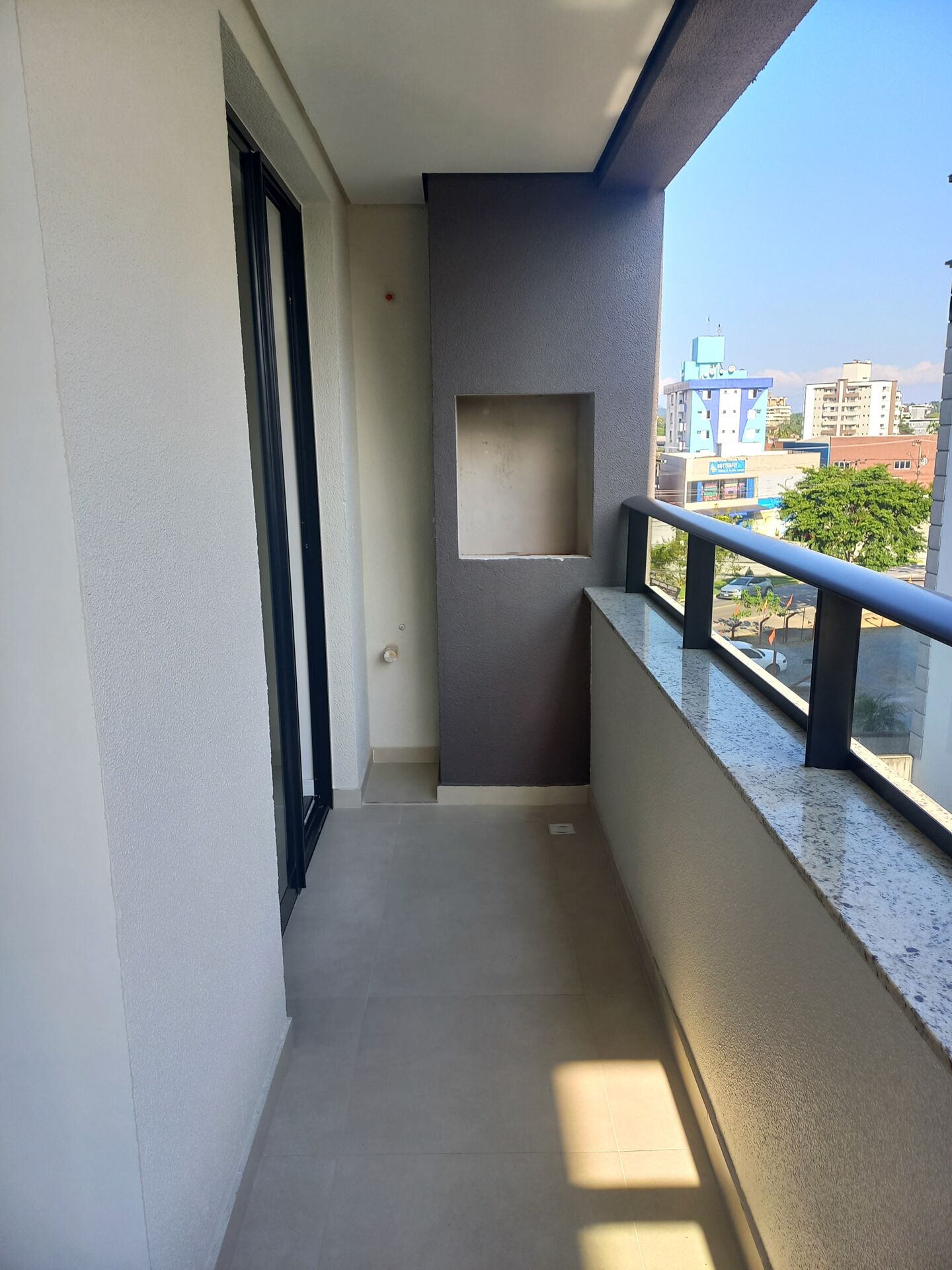 Apartamento à venda com 2 quartos, 65m² - Foto 8