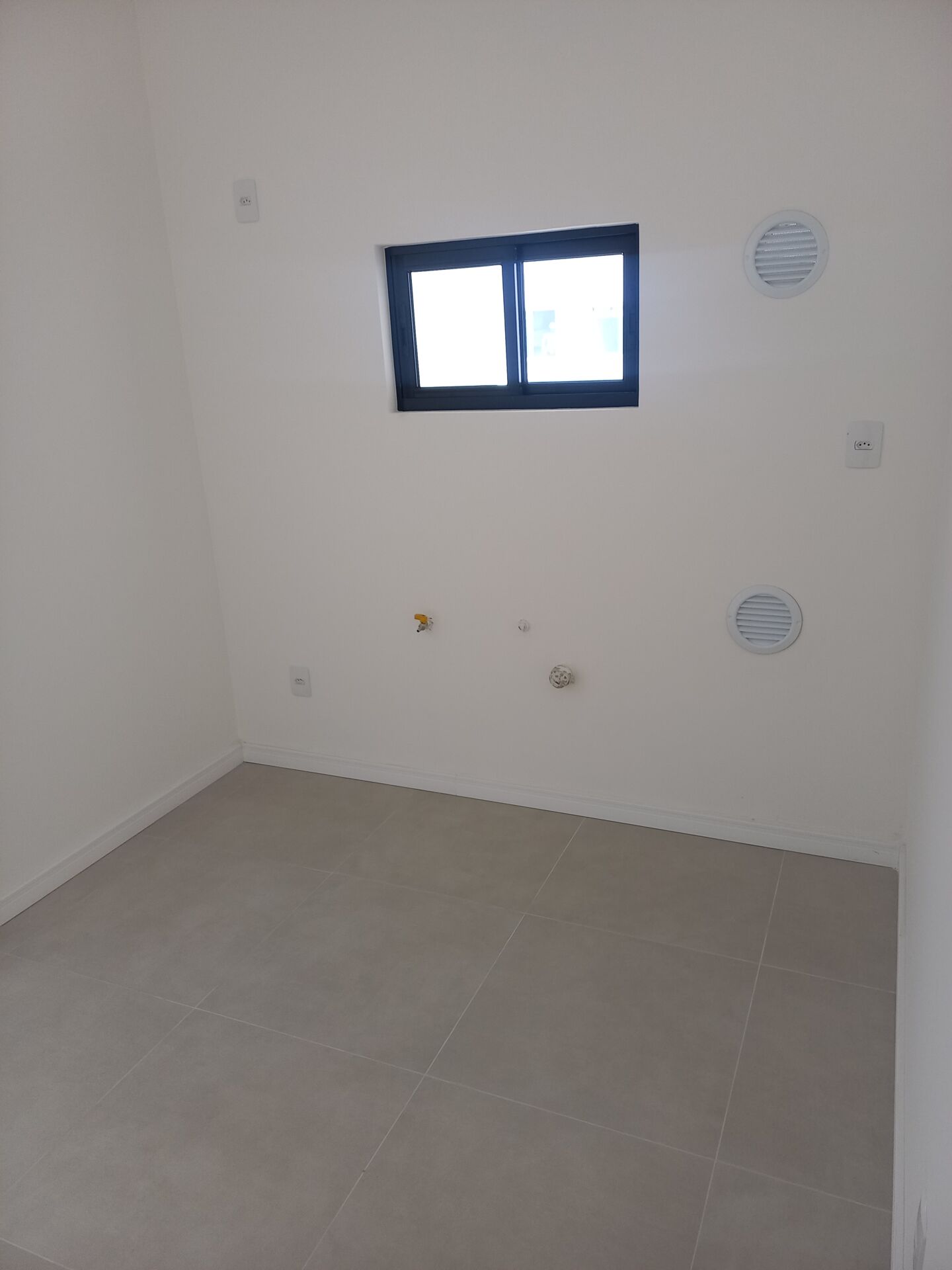 Apartamento à venda com 2 quartos, 65m² - Foto 10