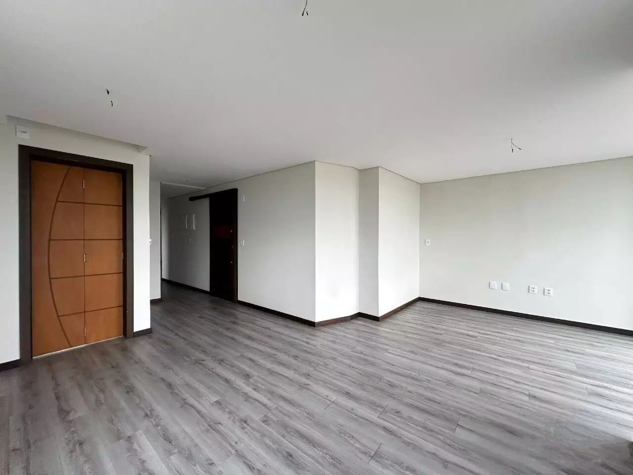 Apartamento à venda com 3 quartos, 110m² - Foto 4