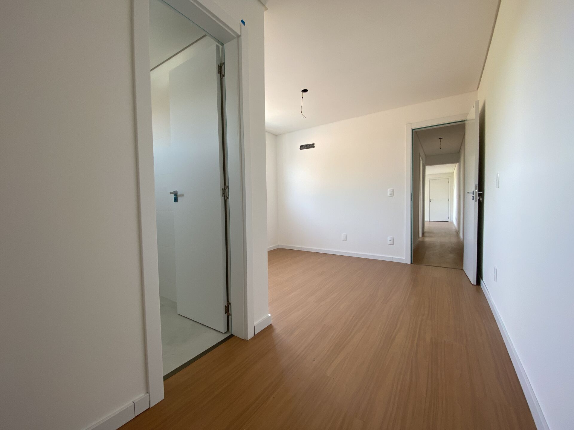 Apartamento à venda com 2 quartos, 63m² - Foto 10