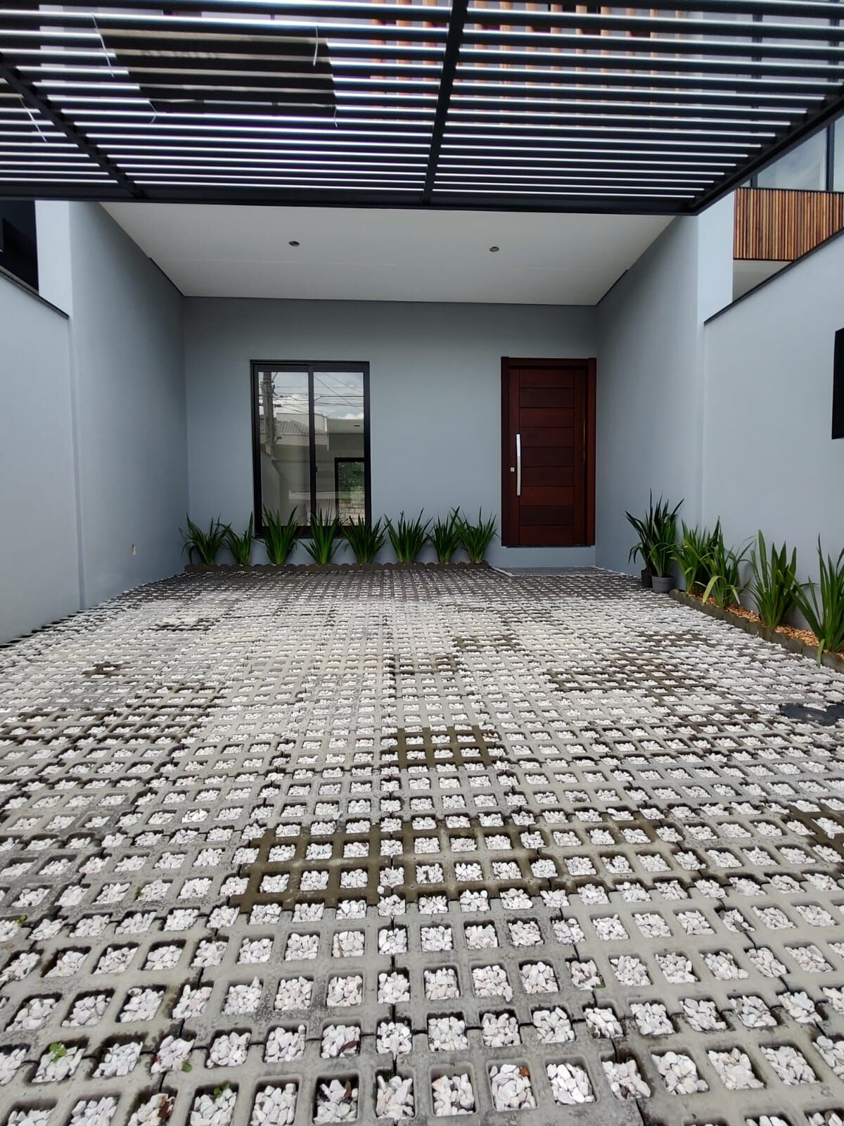 Sobrado à venda com 3 quartos, 114m² - Foto 2