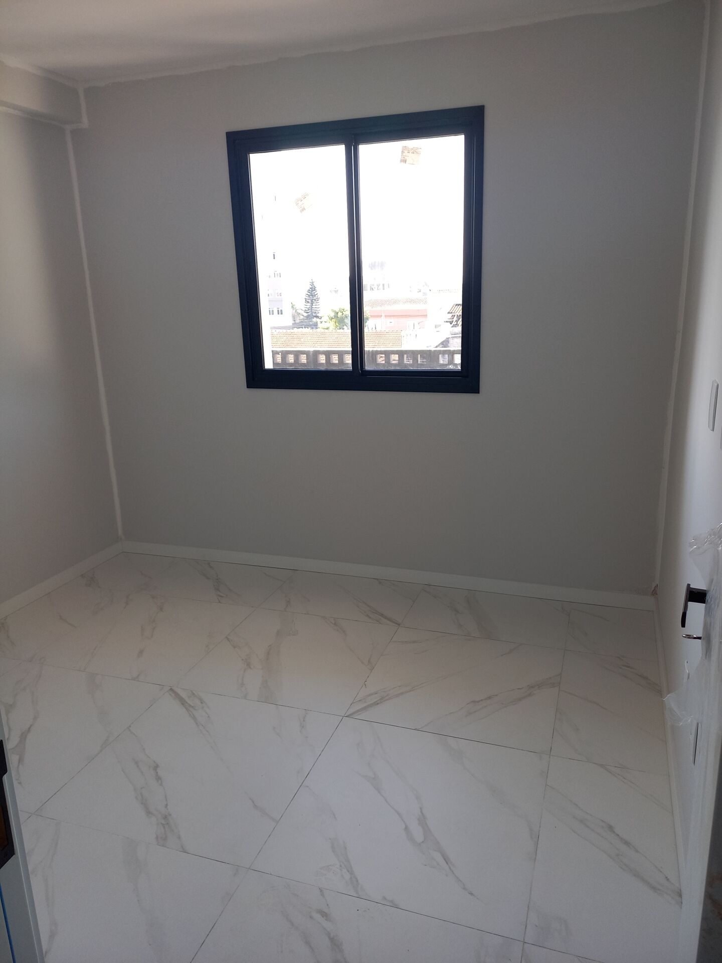 Apartamento à venda com 2 quartos, 62m² - Foto 12