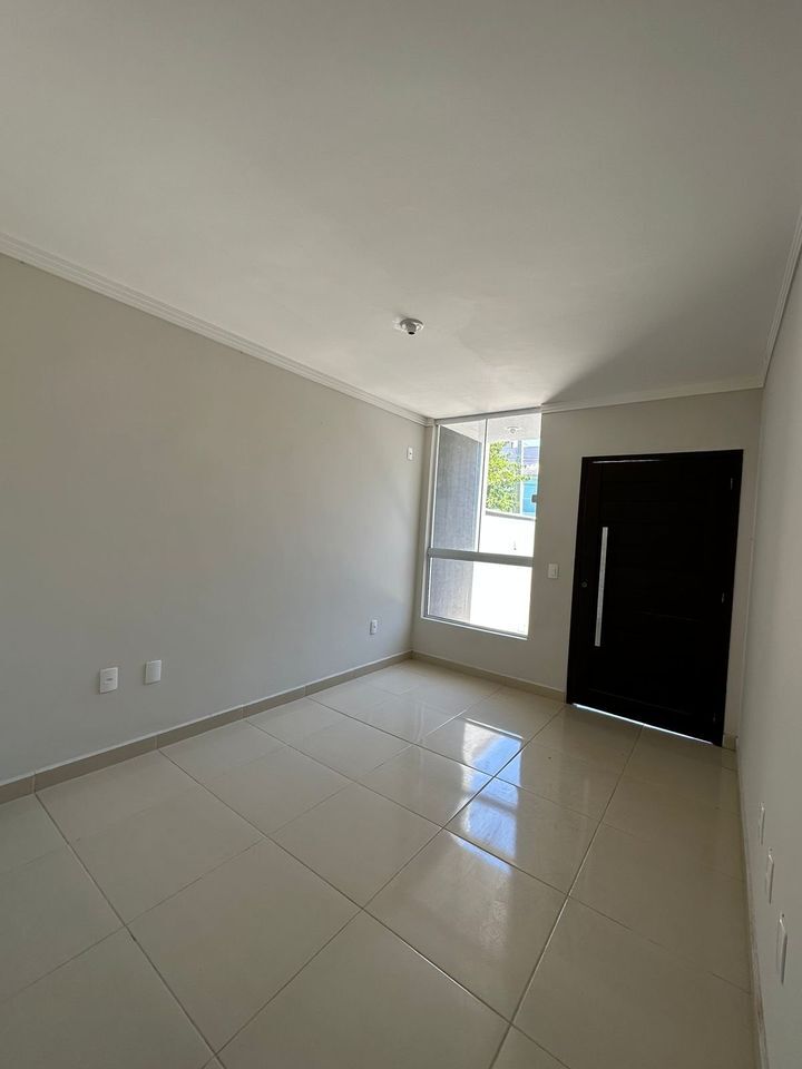 Sobrado à venda com 2 quartos, 76m² - Foto 4