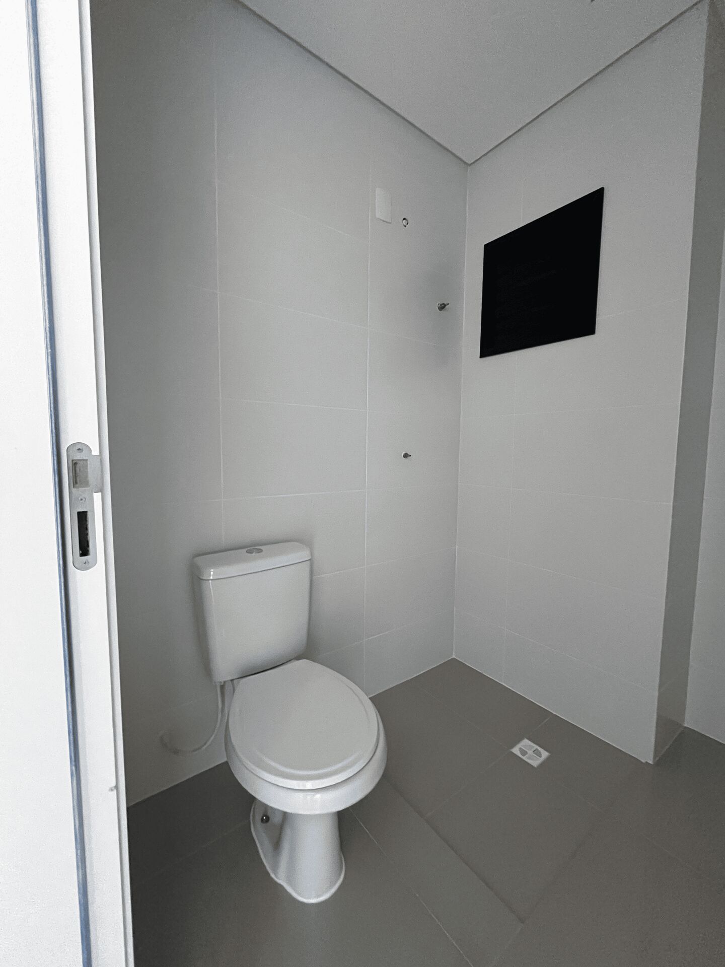 Apartamento à venda com 2 quartos, 61m² - Foto 15