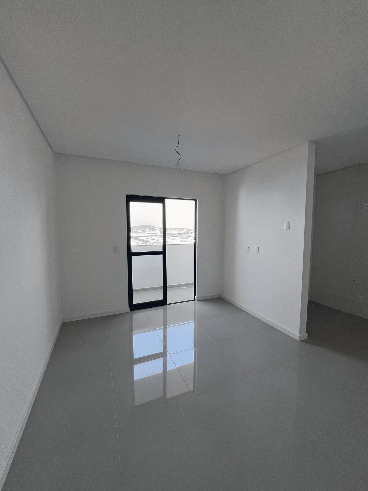 Apartamento à venda com 2 quartos, 61m² - Foto 7