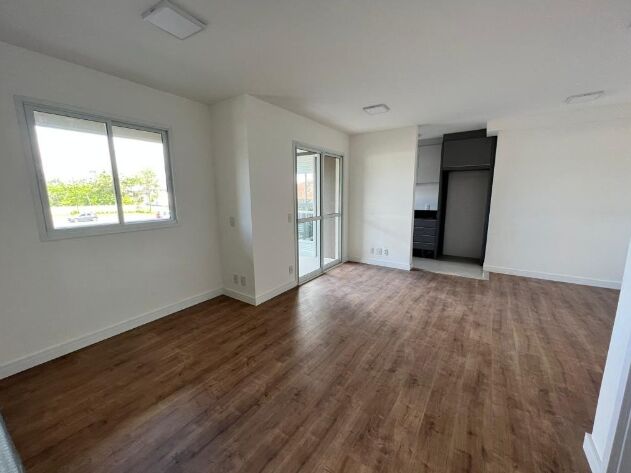 Apartamento à venda com 2 quartos, 70m² - Foto 7