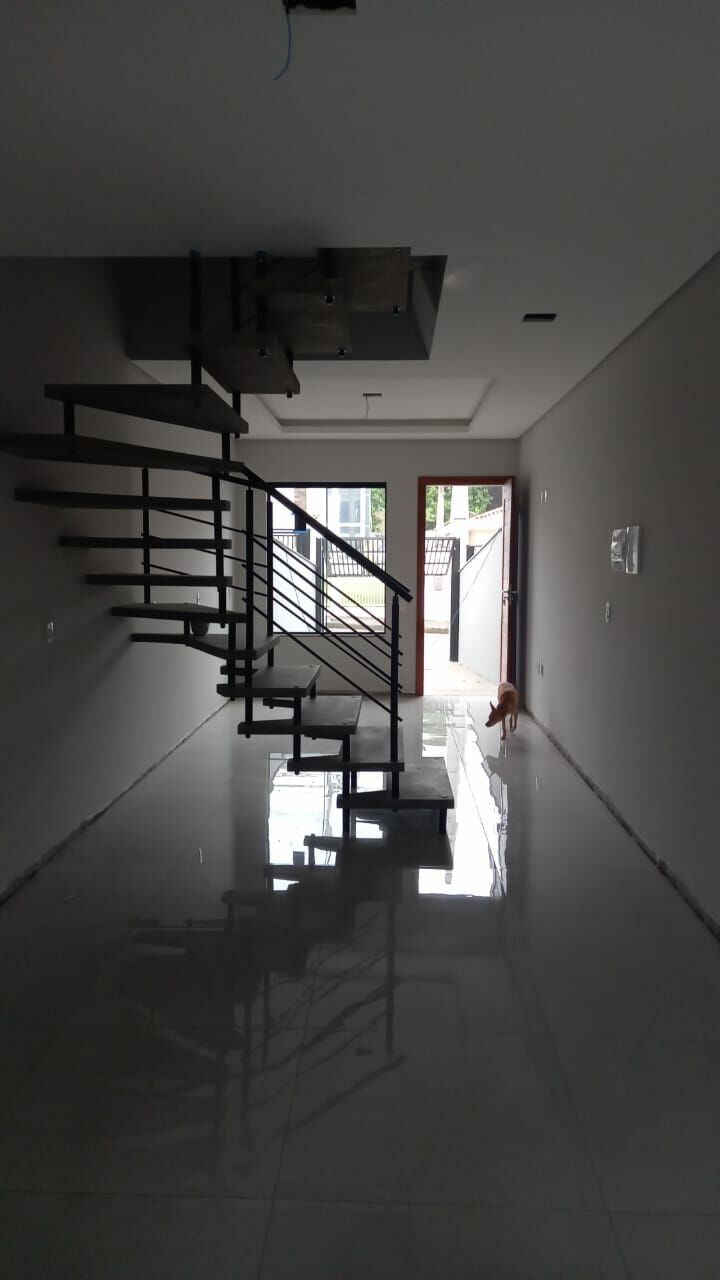 Sobrado à venda com 2 quartos, 70m² - Foto 3