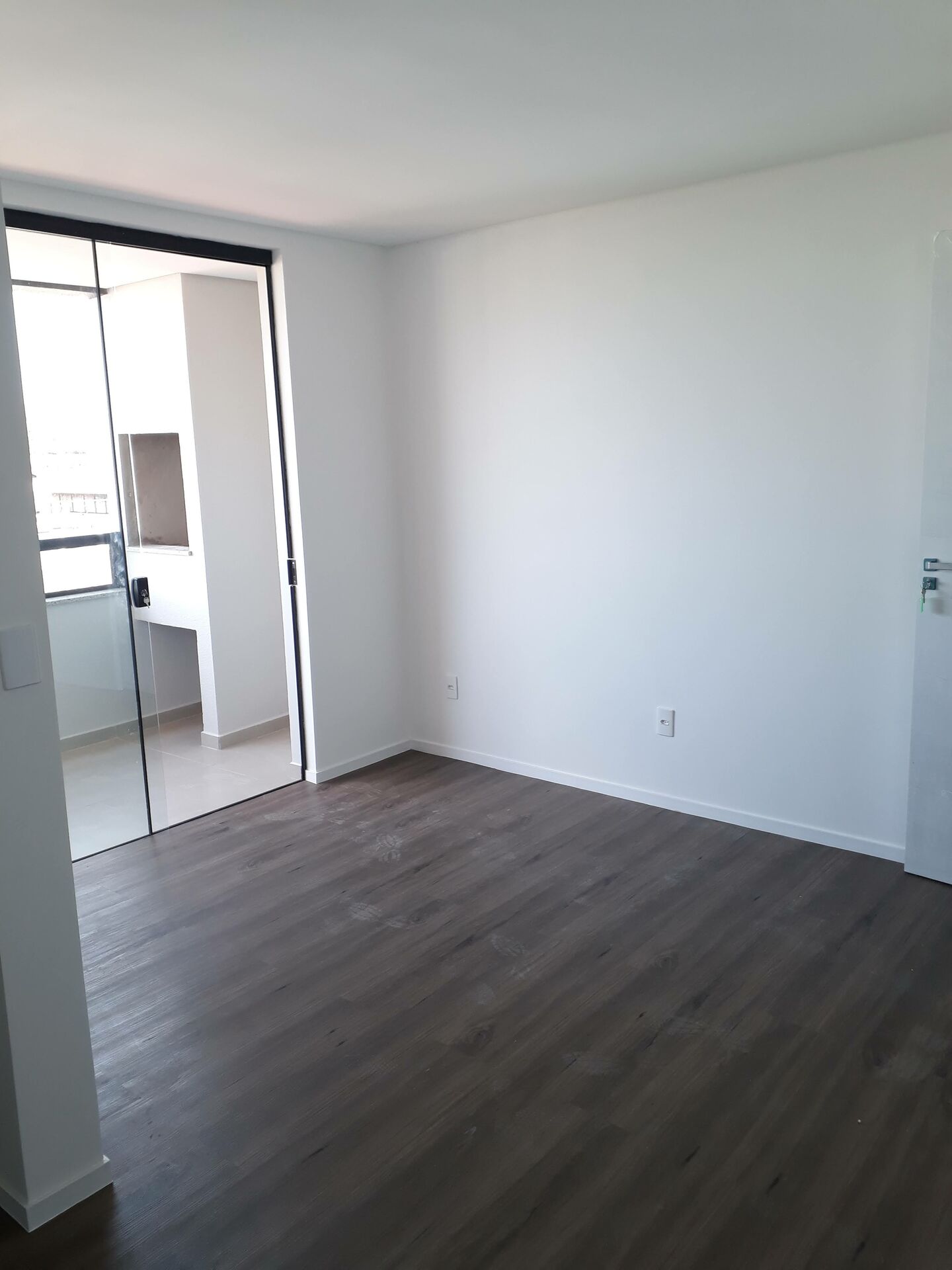 Apartamento à venda com 2 quartos, 64m² - Foto 7