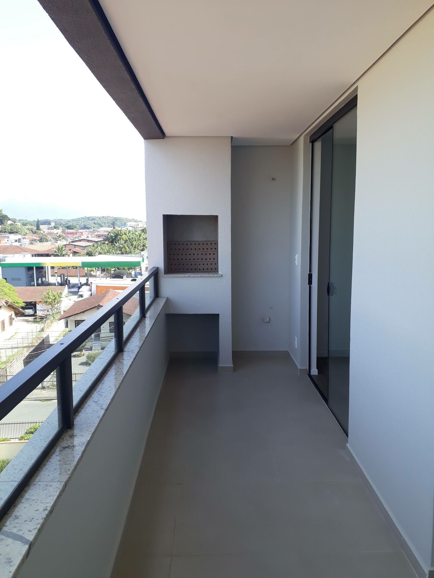 Apartamento à venda com 2 quartos, 64m² - Foto 8