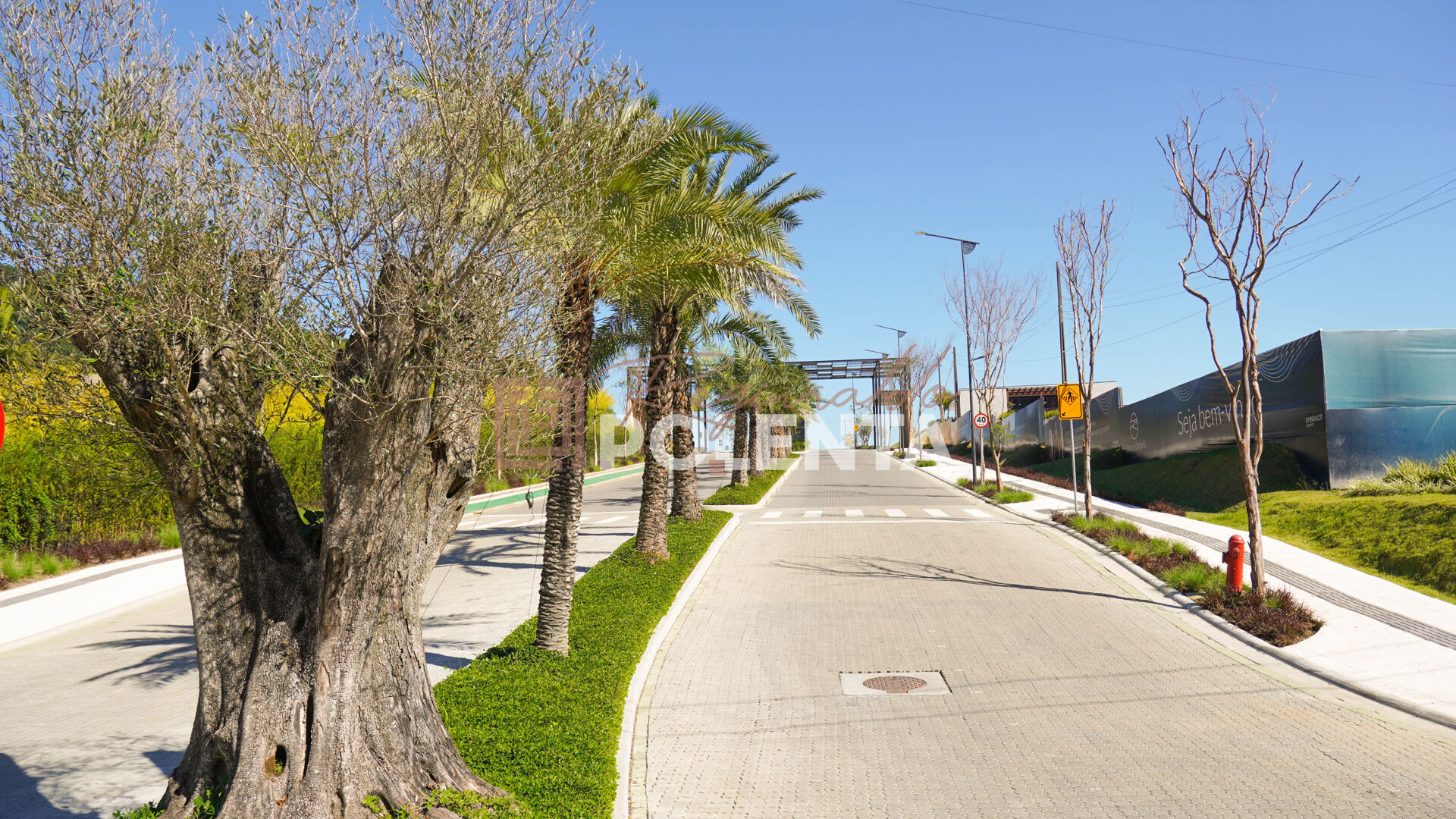 Terreno à venda, 300m² - Foto 13