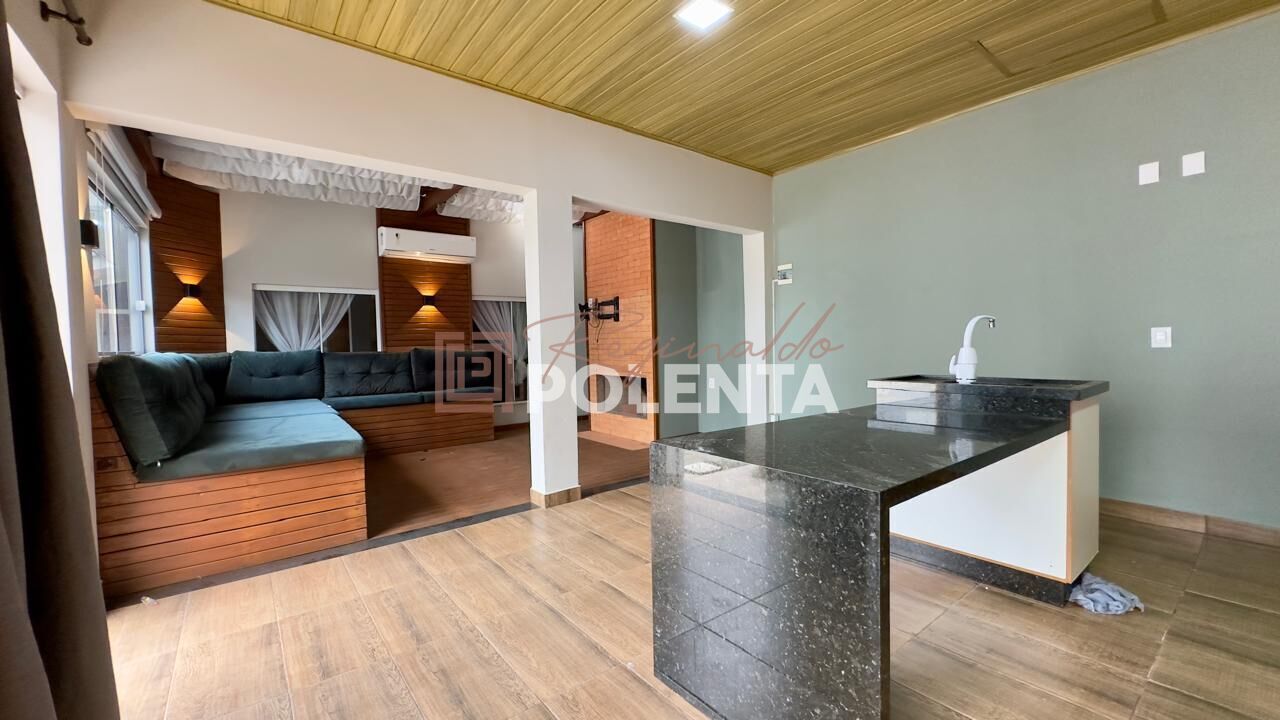 Casa para alugar com 3 quartos, 225m² - Foto 26