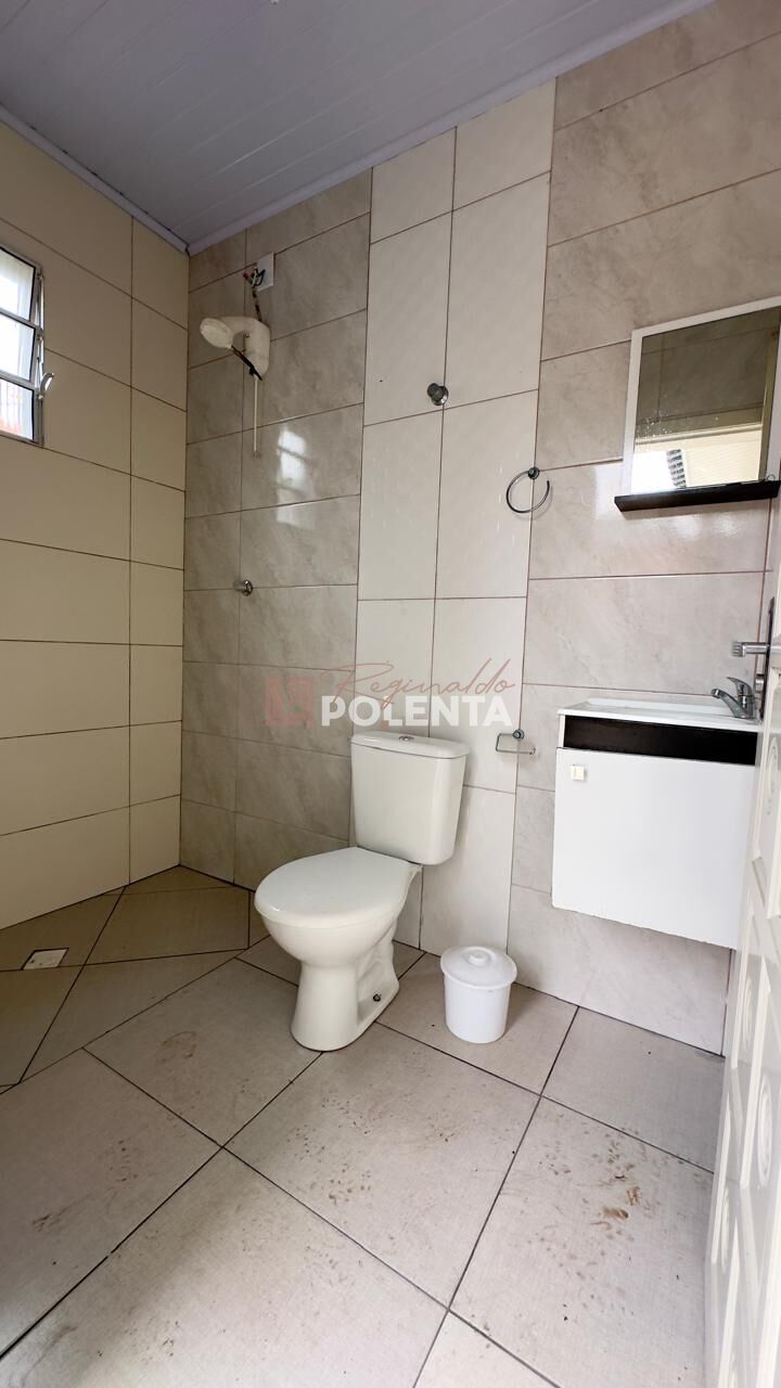 Casa para alugar com 3 quartos, 225m² - Foto 31