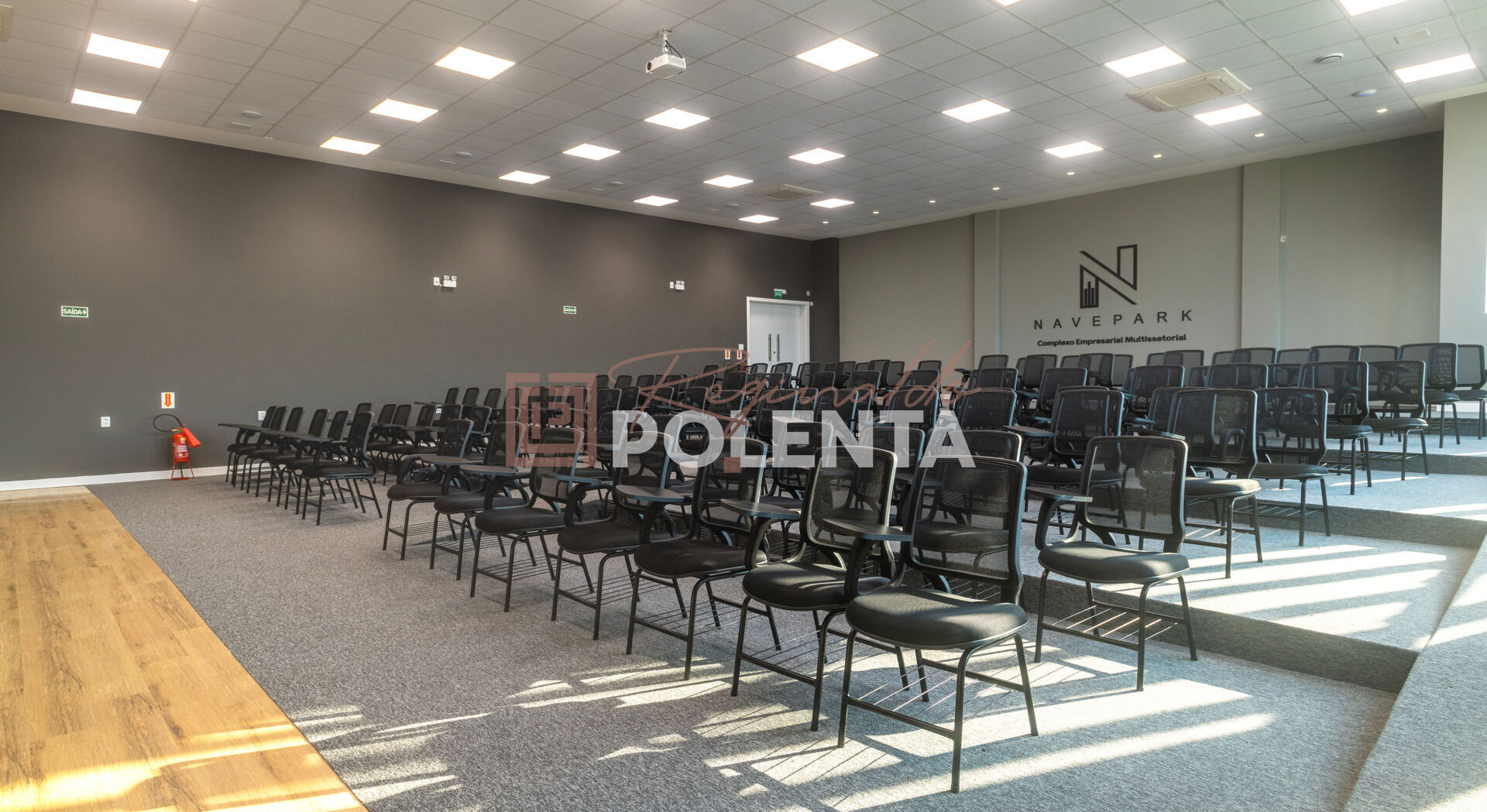 Depósito-Galpão-Armazém à venda, 4000m² - Foto 9