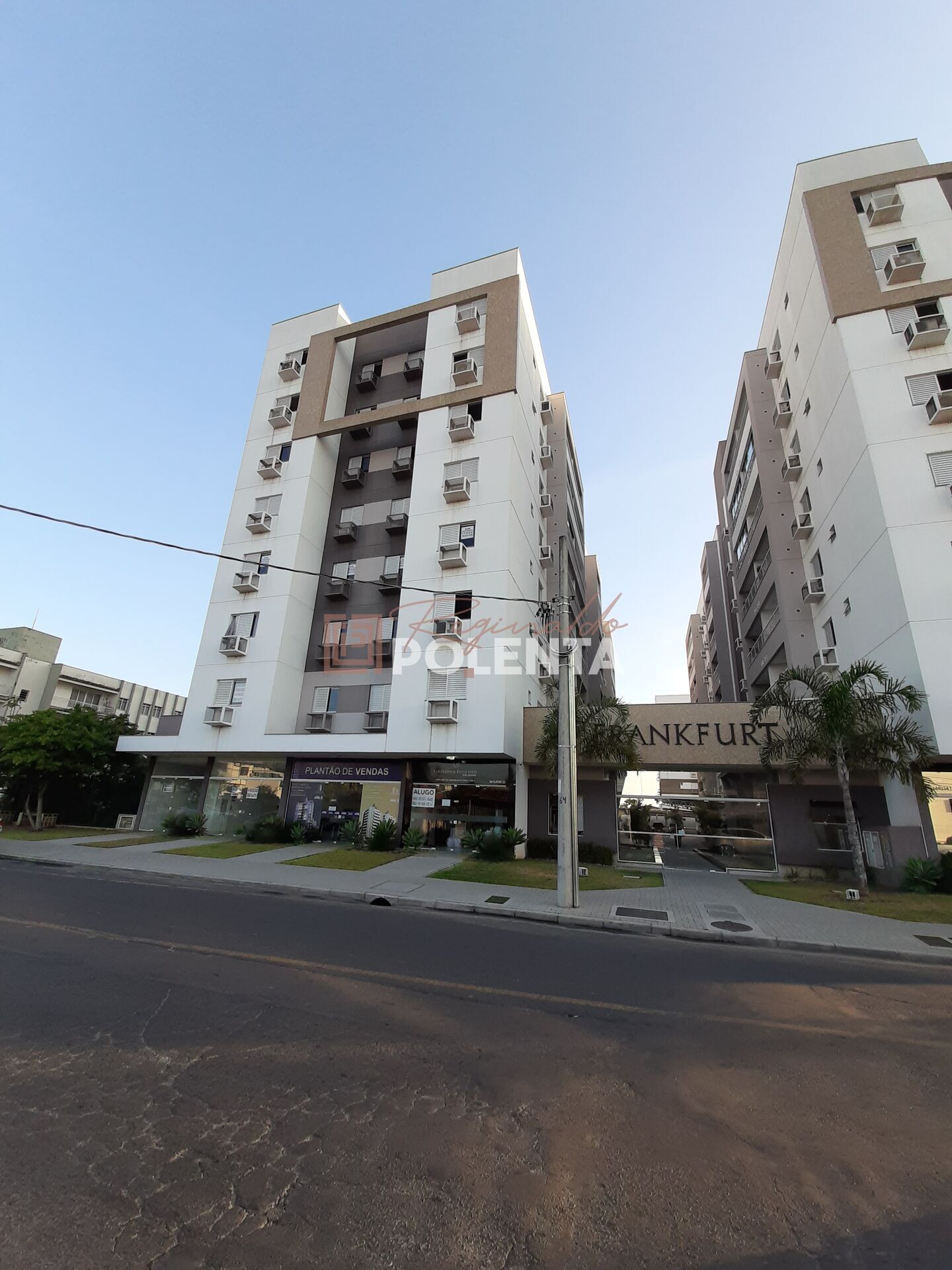 Apartamento à venda com 2 quartos, 63m² - Foto 6