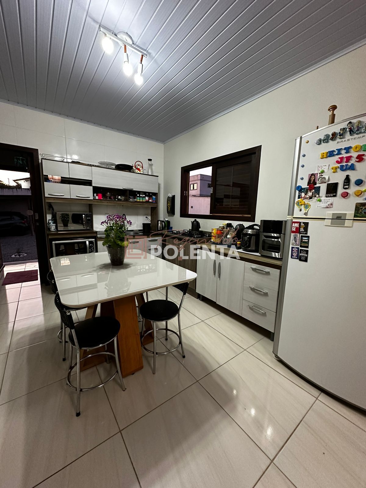 Casa à venda com 2 quartos, 69m² - Foto 8