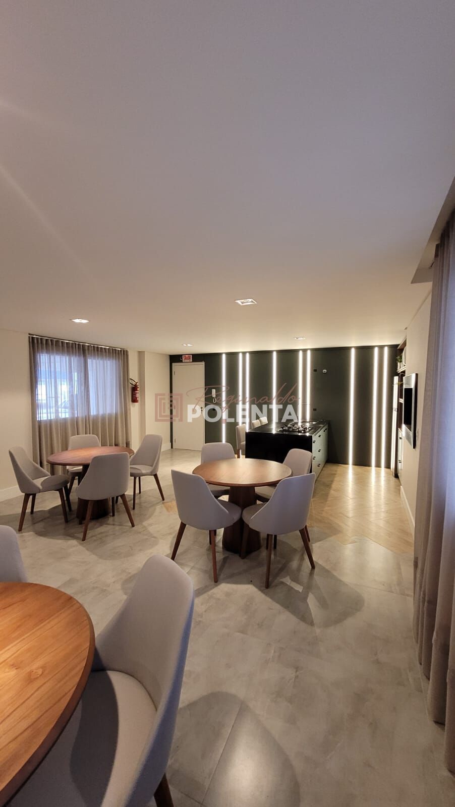 Apartamento à venda com 2 quartos, 74m² - Foto 8