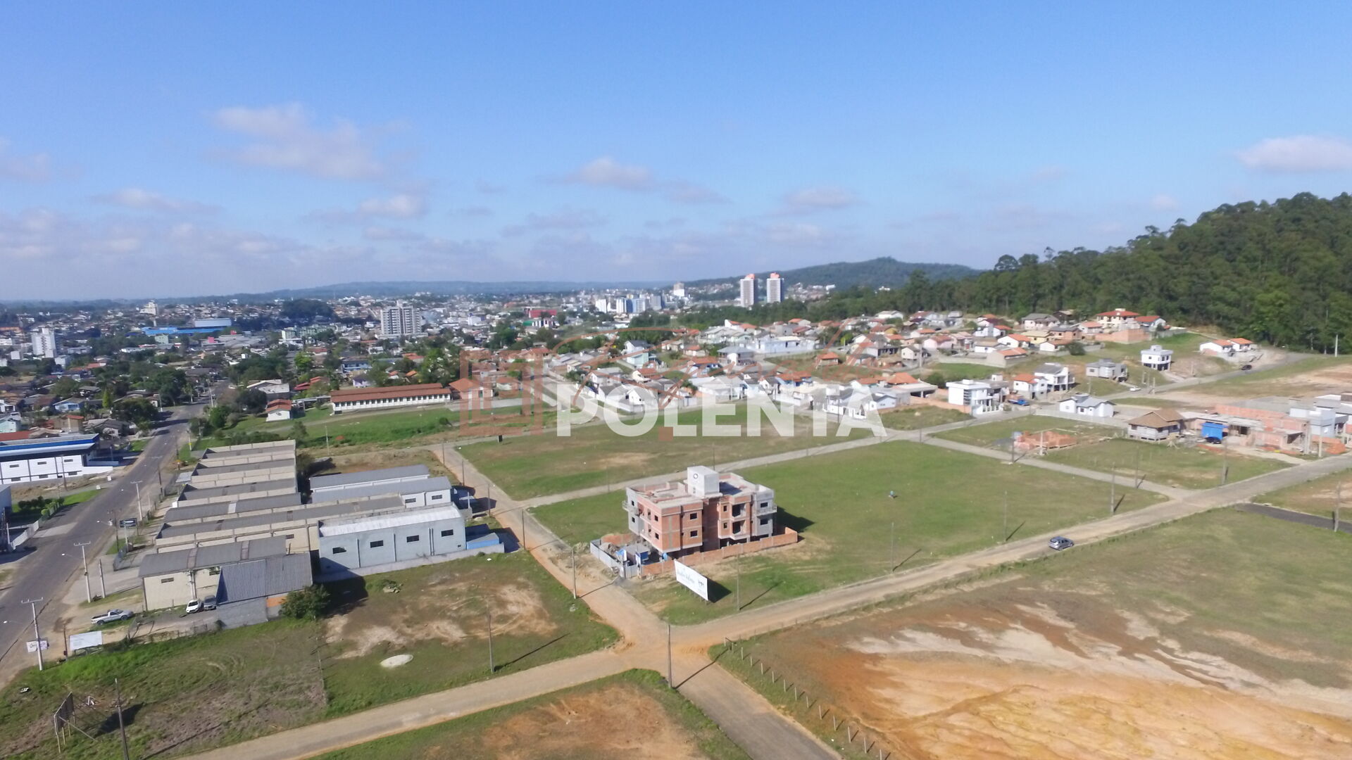 Terreno à venda, 450m² - Foto 1