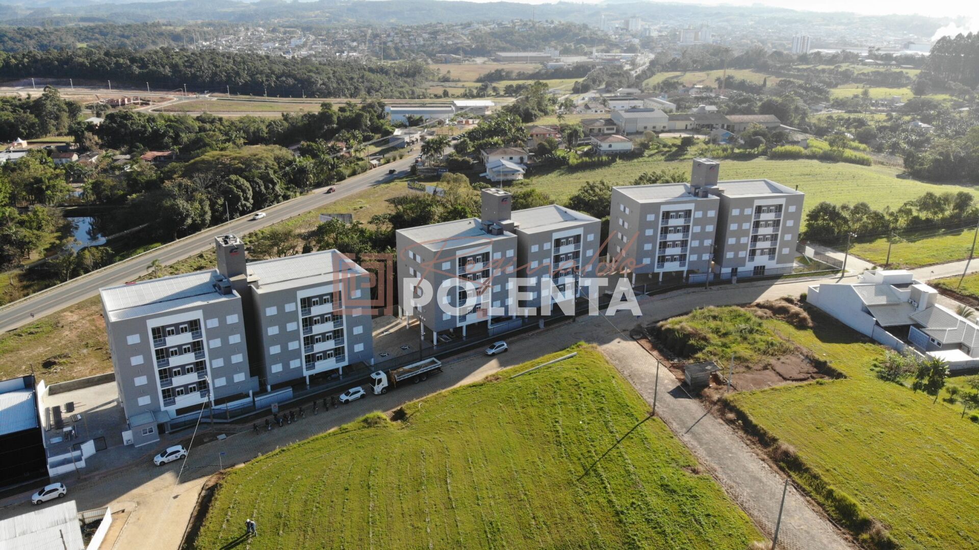 Apartamento à venda com 2 quartos, 50m² - Foto 1