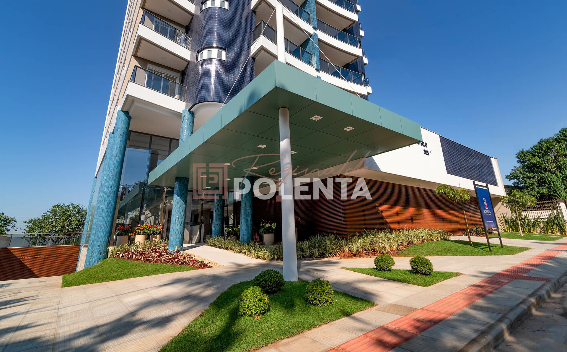 Apartamento à venda com 3 quartos, 172m² - Foto 3