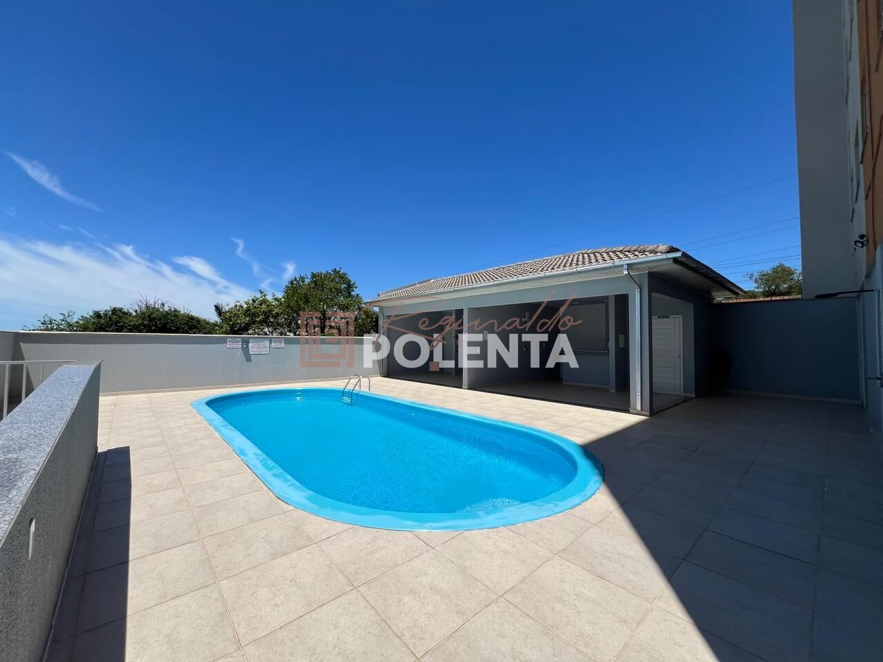 Apartamento à venda com 2 quartos, 61m² - Foto 8