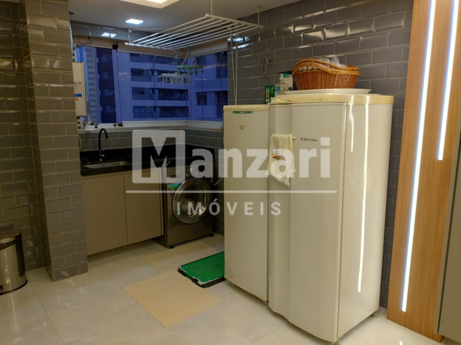 Apartamento à venda com 3 quartos, 152m² - Foto 31