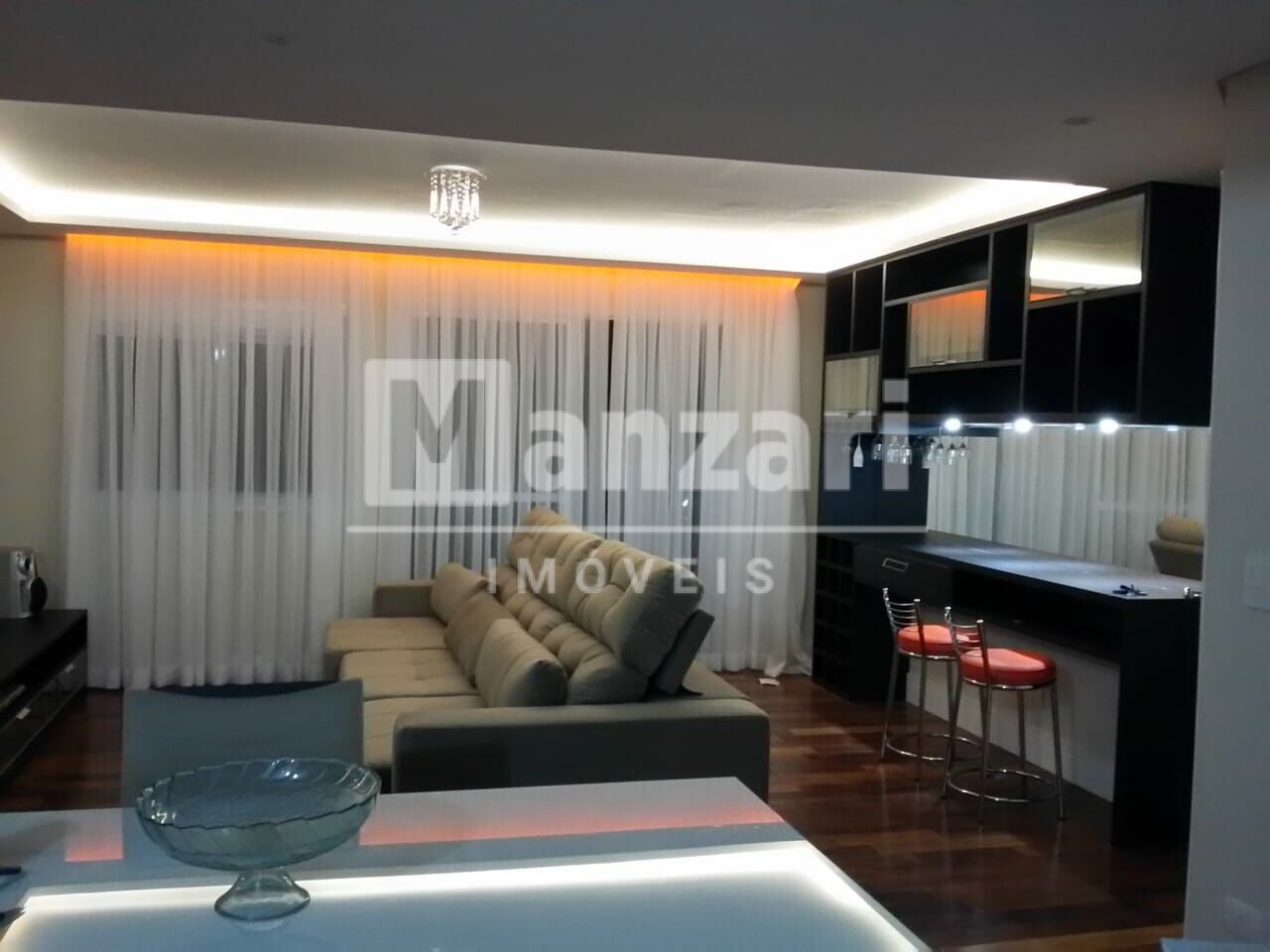 Apartamento à venda com 3 quartos, 127m² - Foto 9