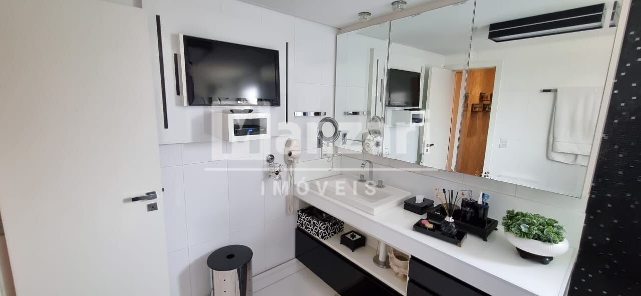 Apartamento à venda com 2 quartos, 234m² - Foto 35