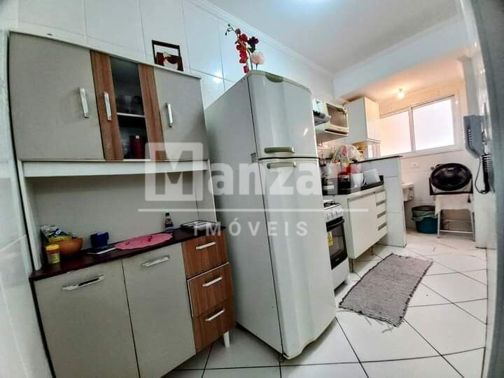 Apartamento à venda com 1 quarto, 42m² - Foto 7